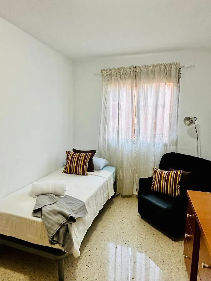 Amplio Piso Cerca De La Laguna La Laguna  Apartment La Laguna (Tenerife)